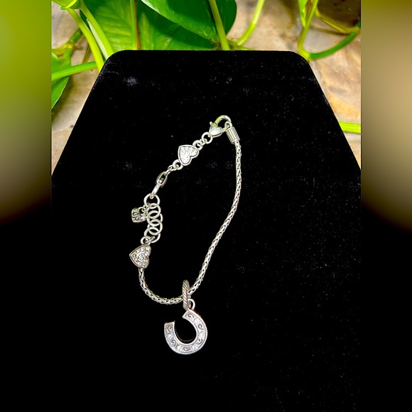 Brighton Jewelry - Beautiful women’s horseshoe bracelet